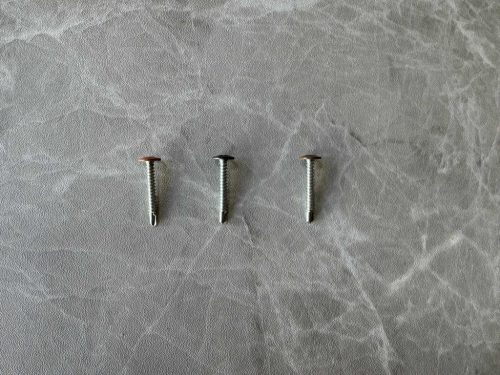 WPC kerítés önmetsző opelcsavar sötétszürke